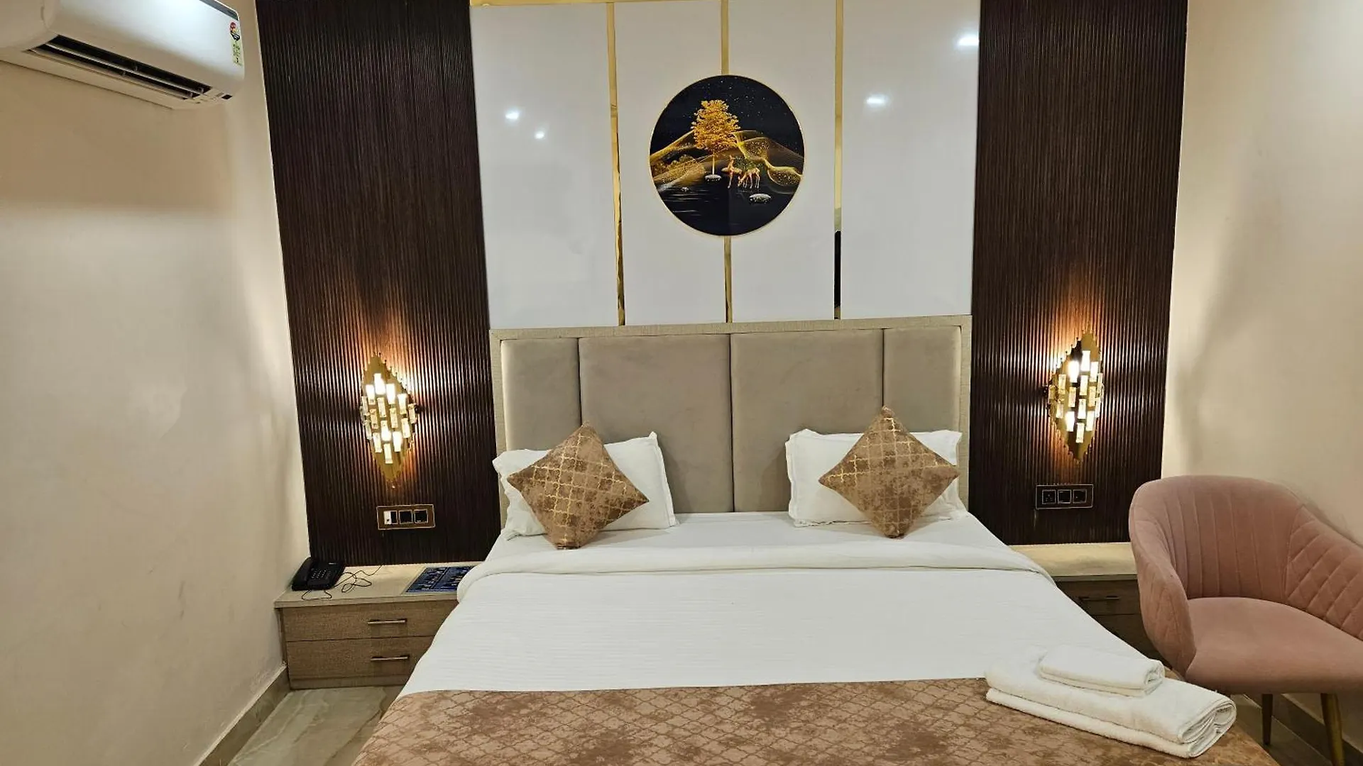 Prince Diamond Hotel Varanasi